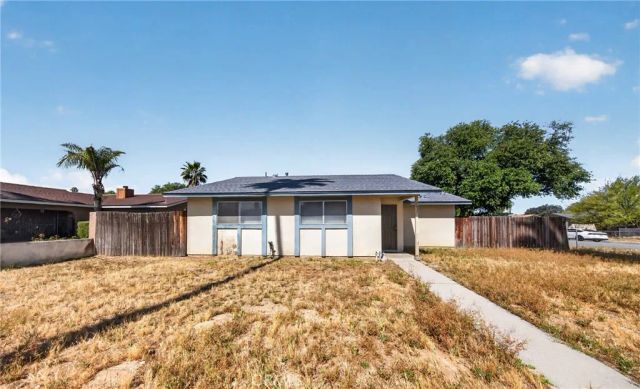 1631 Church, Redlands, CA 92374