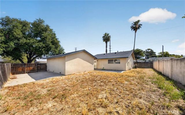 1631 Church, Redlands, CA 92374