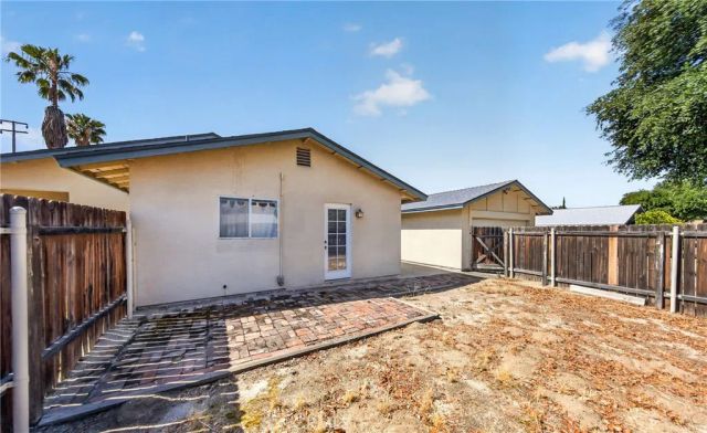 1631 Church, Redlands, CA 92374