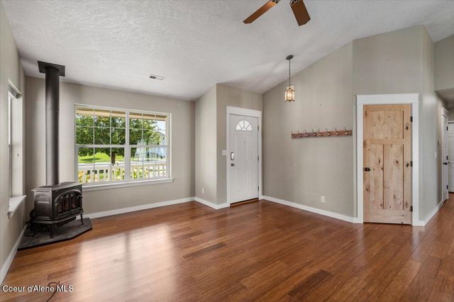 5165 W PALMWOOD LN, Post Falls, ID 83854