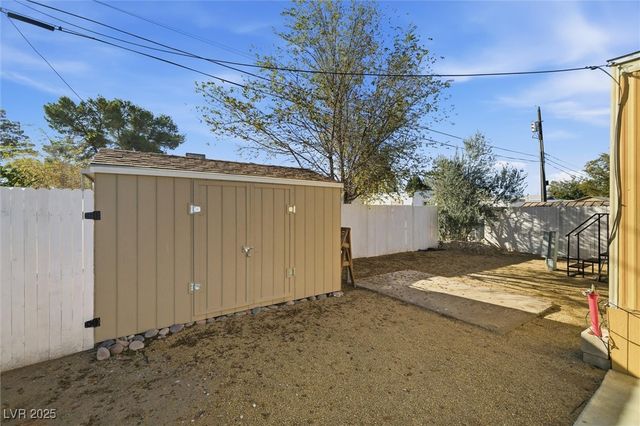 221 West Comstock Circle, Pahrump, NV 89048