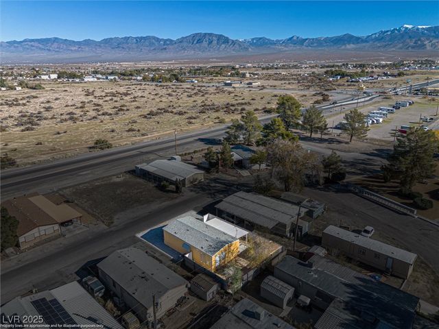 221 West Comstock Circle, Pahrump, NV 89048