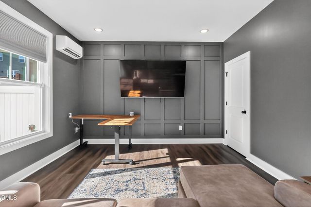 1118 Commack Drive, Durham, NC 27703