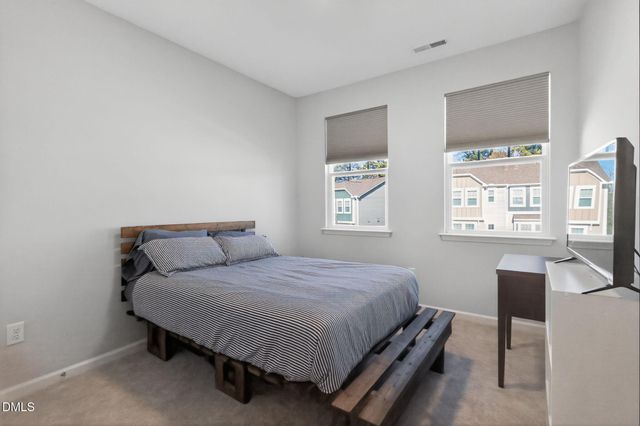 1118 Commack Drive, Durham, NC 27703