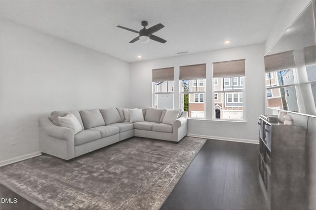 1118 Commack Drive, Durham, NC 27703