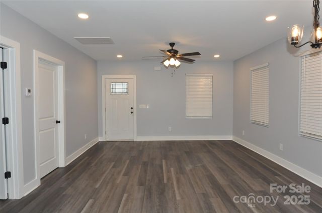 560 Second Street 16, Chester, SC 29706