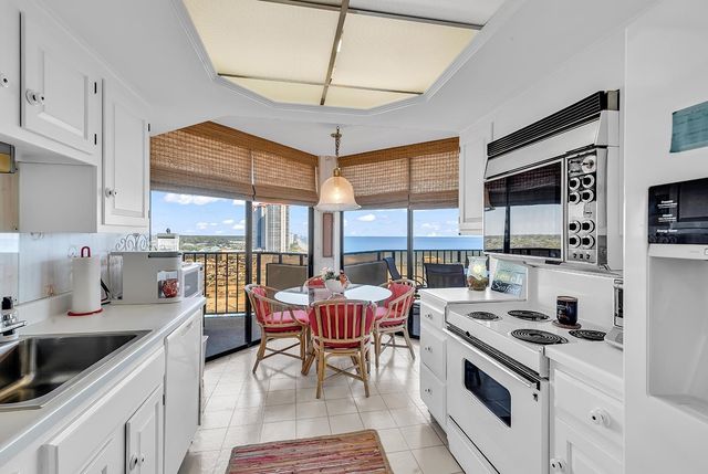 9650 Shore Dr Apt 1509, Myrtle Beach, SC 29572