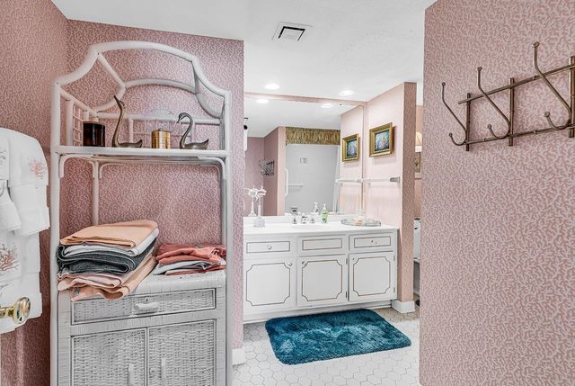 9650 Shore Dr Apt 1509, Myrtle Beach, SC 29572