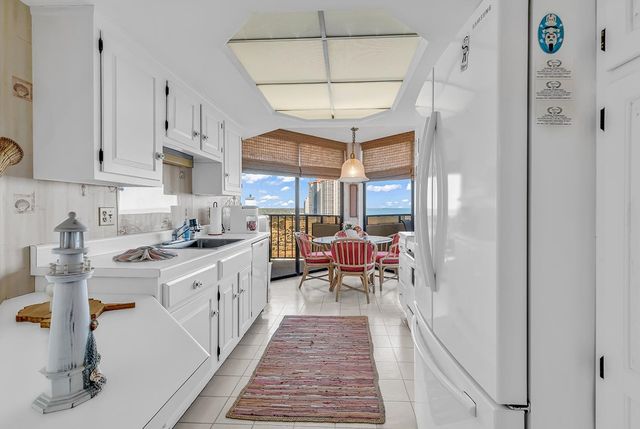 9650 Shore Dr Apt 1509, Myrtle Beach, SC 29572