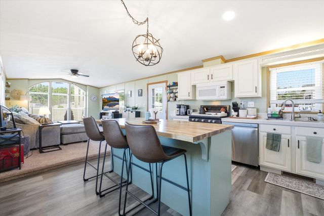 23 Spruce Drive, Belmont, NH 03220