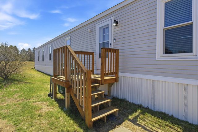 23 Spruce Drive, Belmont, NH 03220