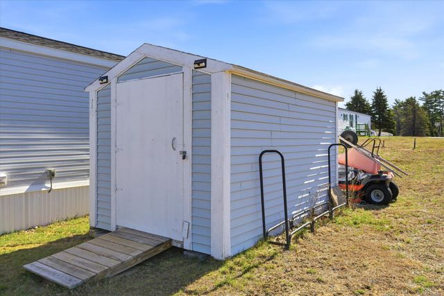 23 Spruce Drive, Belmont, NH 03220