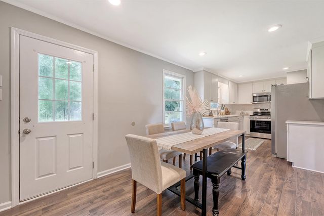 5909 Oak Street, Hanahan, SC 29410