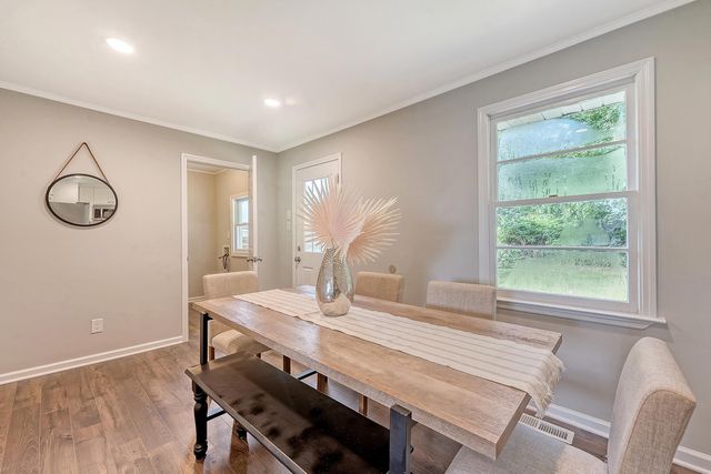 5909 Oak Street, Hanahan, SC 29410