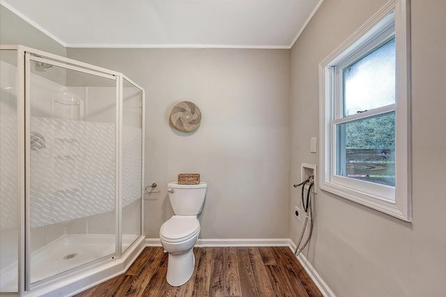 5909 Oak Street, Hanahan, SC 29410