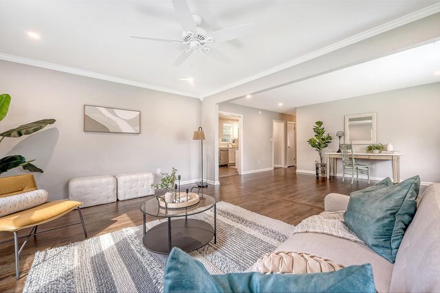 5909 Oak Street, Hanahan, SC 29410