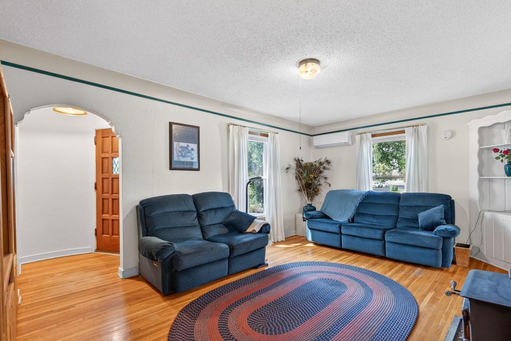 606 1st Avenue NE, Osseo, MN 55369 — photo 3