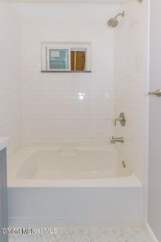 74 MacArthur Drive, Glenville, NY 12302
