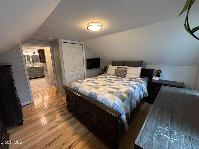 74 MacArthur Drive, Glenville, NY 12302