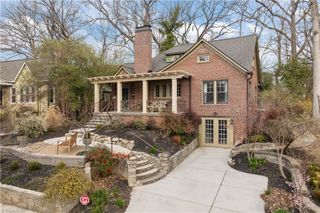 1606 End W Place, Greensboro, NC 27403