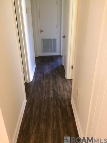 1767 Peck Dr, Baton Rouge, LA 70810