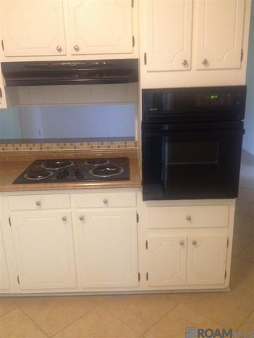 1767 Peck Dr, Baton Rouge, LA 70810