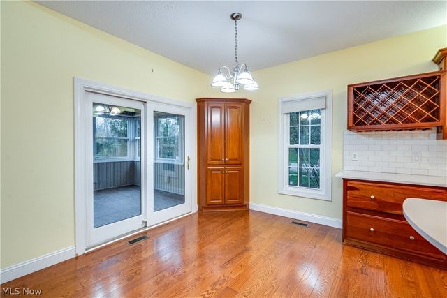 2222 Burberry Street NW, North Canton, OH 44720