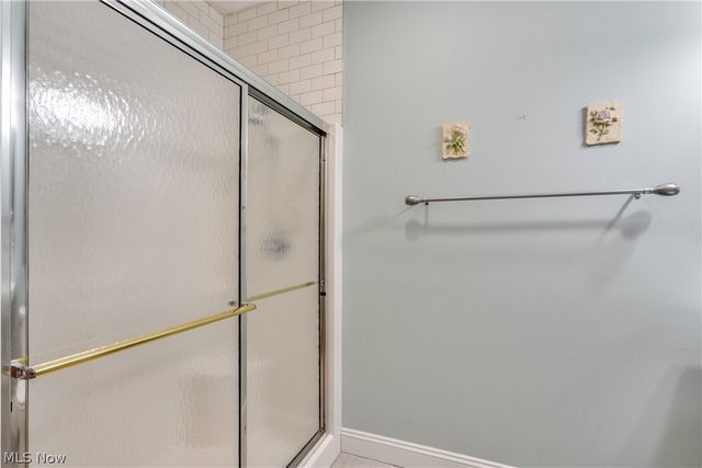 2222 Burberry Street NW, North Canton, OH 44720