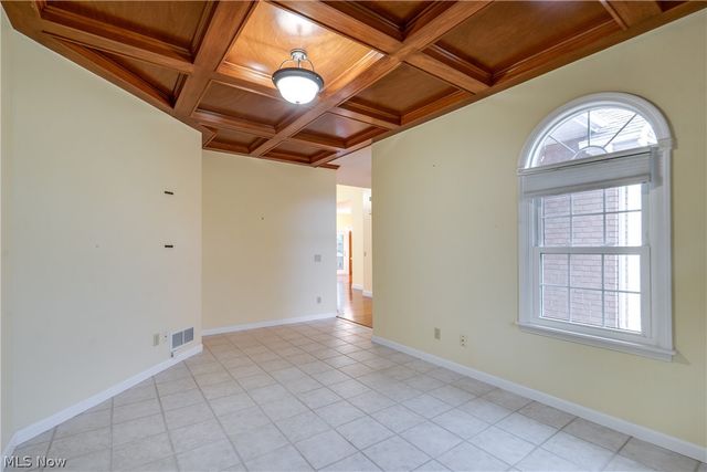 2222 Burberry Street NW, North Canton, OH 44720