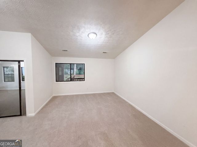 5330 Garvey Drive, Fairburn, GA 30213