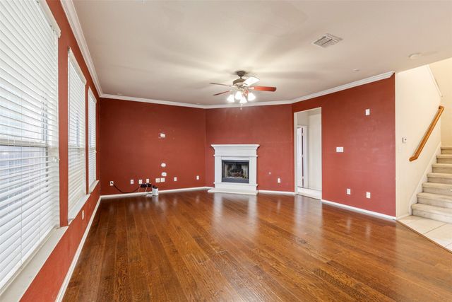 903 Summerbrook Drive, Euless, TX 76040