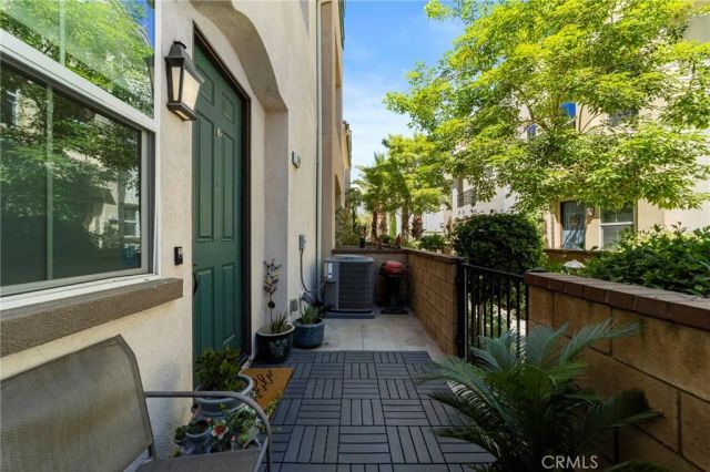 144 Royal Way, Upland, CA 91786