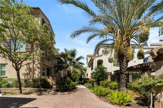 144 Royal Way, Upland, CA 91786