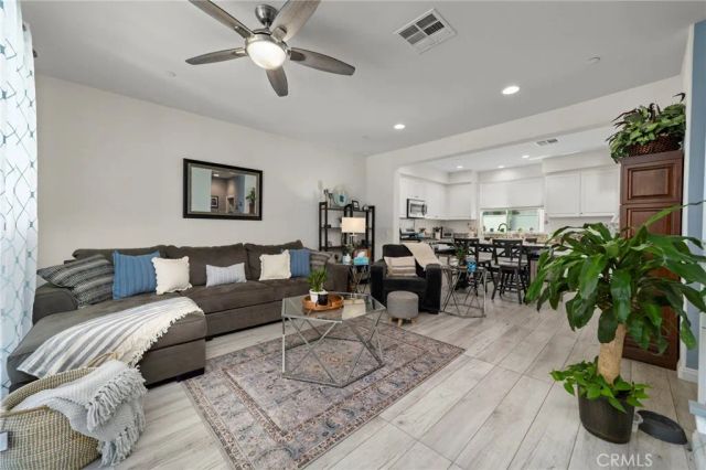 144 Royal Way, Upland, CA 91786