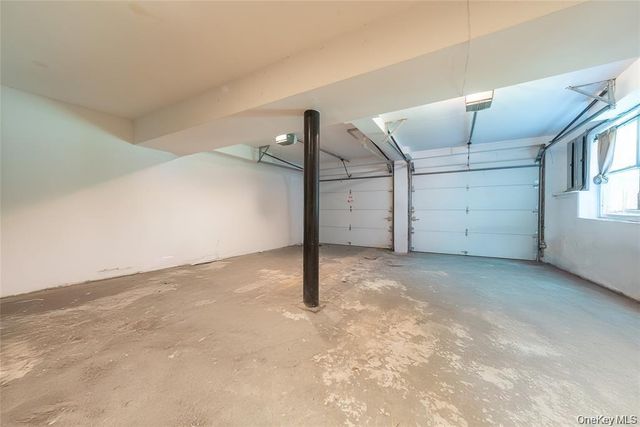 87 Arleigh Road, Great Neck, NY 11021