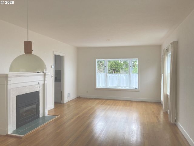 538 KENSINGTON Ave, Astoria, OR 97103