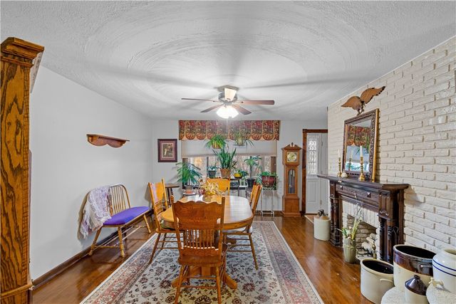 107 Bertram Ave, Bentleyville, PA 15314