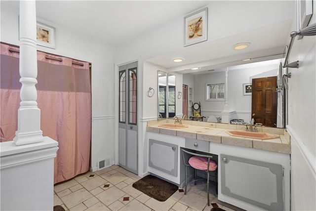 107 Bertram Ave, Bentleyville, PA 15314