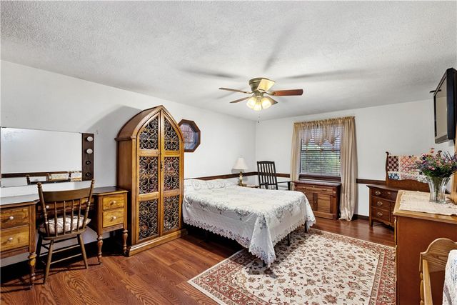 107 Bertram Ave, Bentleyville, PA 15314