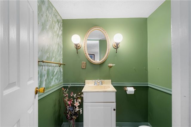 107 Bertram Ave, Bentleyville, PA 15314