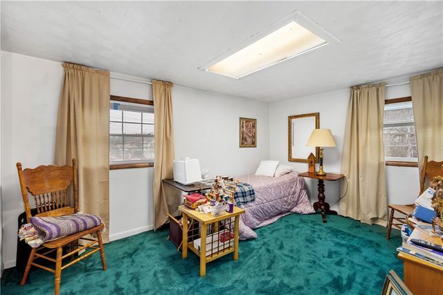 107 Bertram Ave, Bentleyville, PA 15314