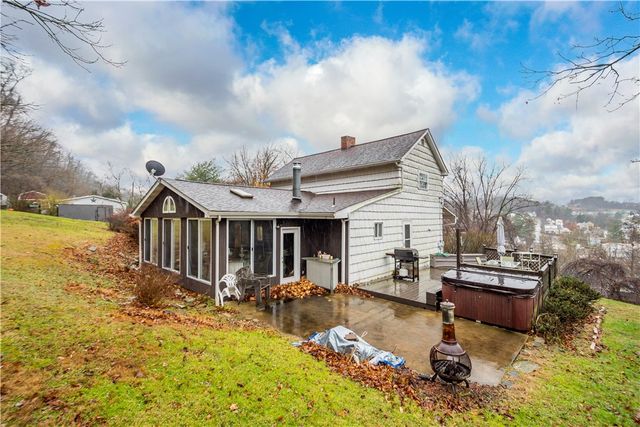 107 Bertram Ave, Bentleyville, PA 15314