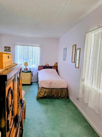 423 Pine Glen Lane C-1, Greenacres, FL 33463