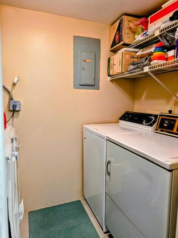 423 Pine Glen Lane C-1, Greenacres, FL 33463