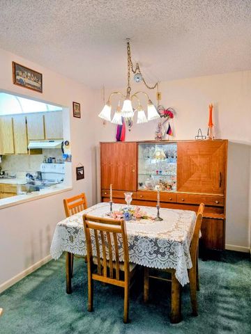 423 Pine Glen Lane C-1, Greenacres, FL 33463