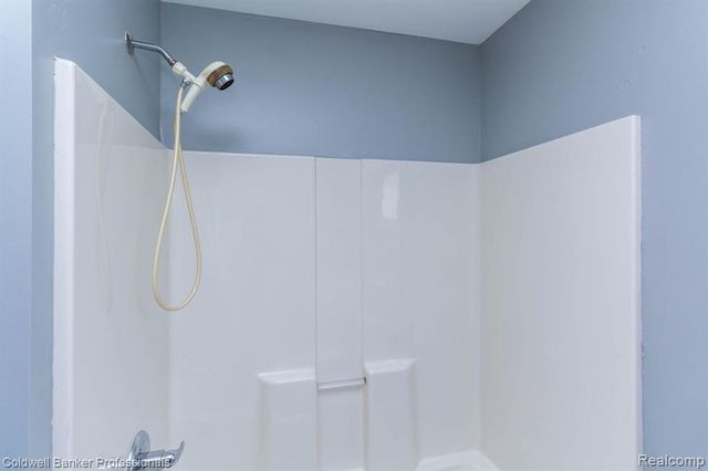 6456 Bricker Road, Melvin, MI 48454