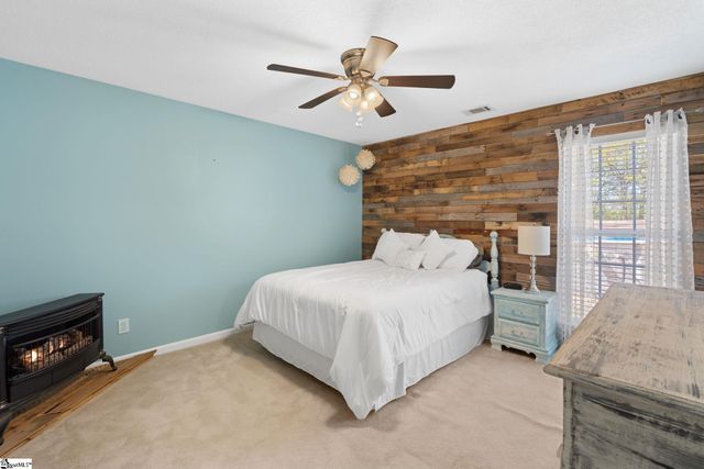 100 Oak Road, Piedmont, SC 29673