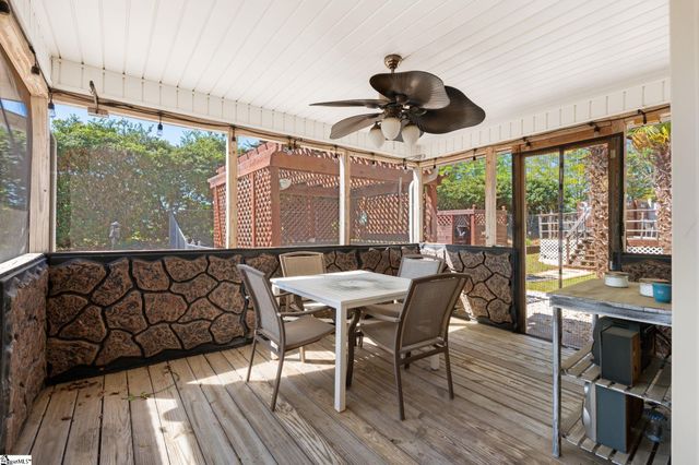 100 Oak Road, Piedmont, SC 29673