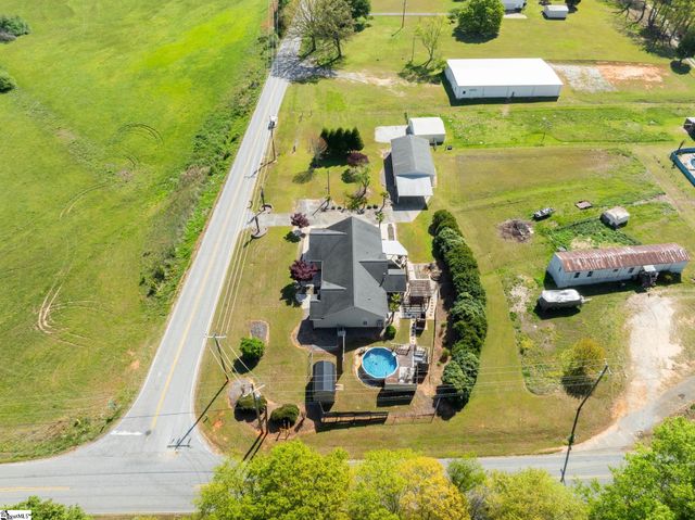 100 Oak Road, Piedmont, SC 29673