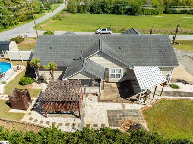 100 Oak Road, Piedmont, SC 29673